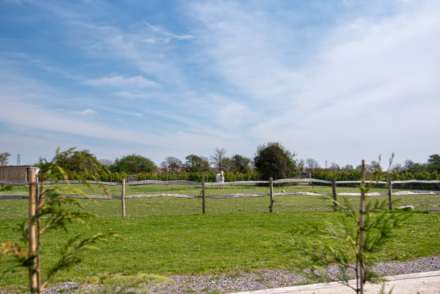 Southview Terrace, Lancing, Image 45