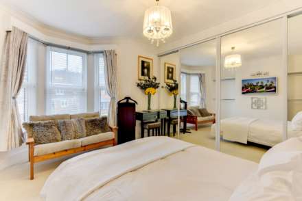 Southview Terrace, Lancing, Image 8
