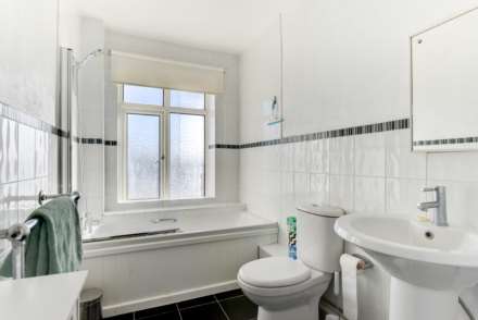 Viceroy Lodge, Kingsway, Hove, Image 9