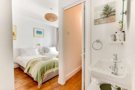 Alice Cottage, Hove, Image 10