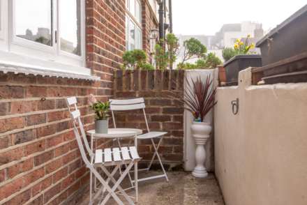 Alice Cottage, Hove, Image 22