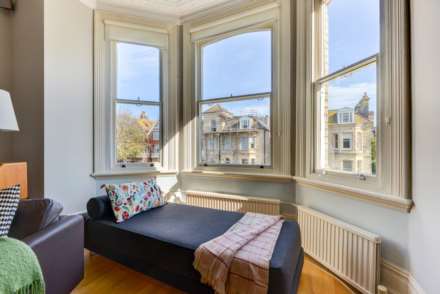 Fourth Avenue, Hove, Image 4