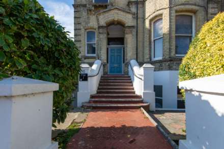 Fourth Avenue, Hove, Image 5
