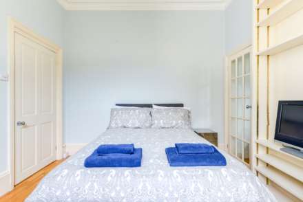 Fourth Avenue, Hove, Image 8
