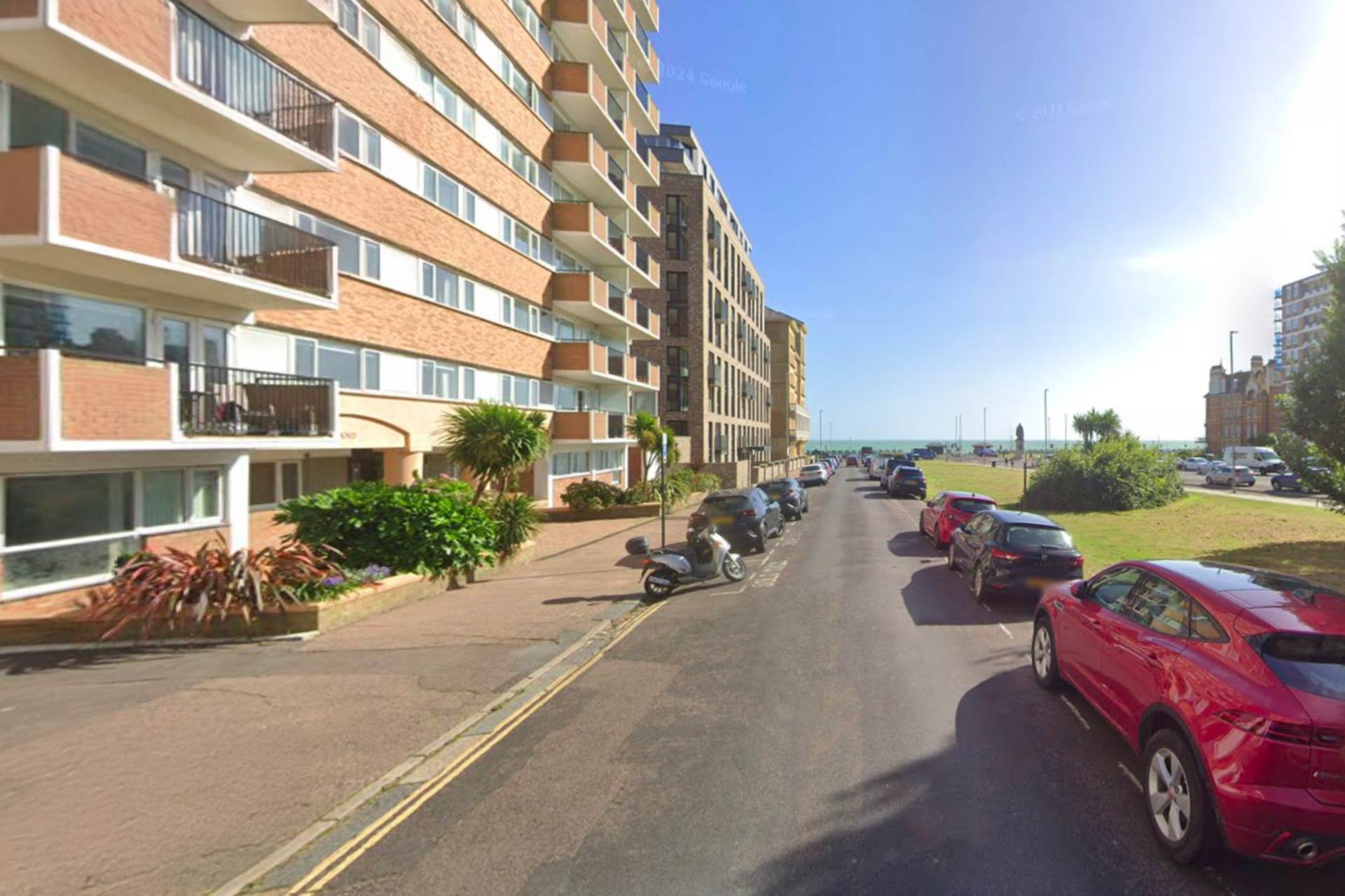 Grand Avenue, Hove, Image 1