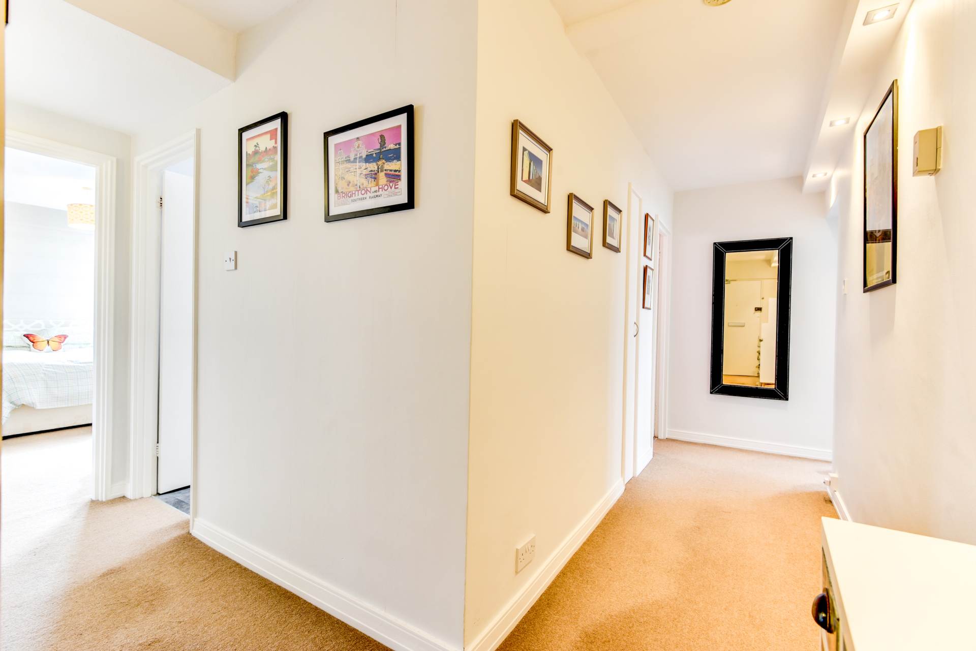 Grand Avenue, Hove, Image 14