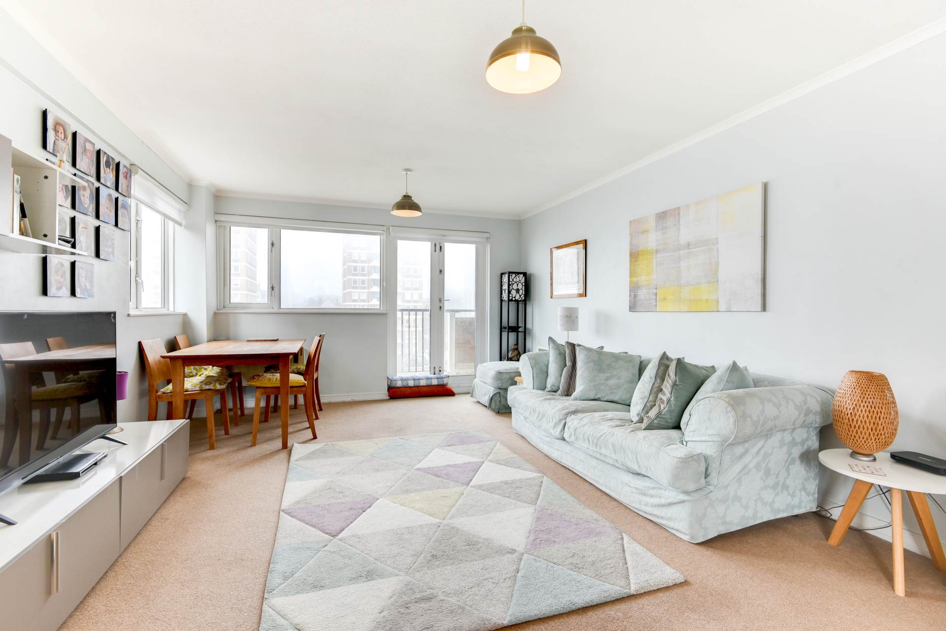 Grand Avenue, Hove, Image 2