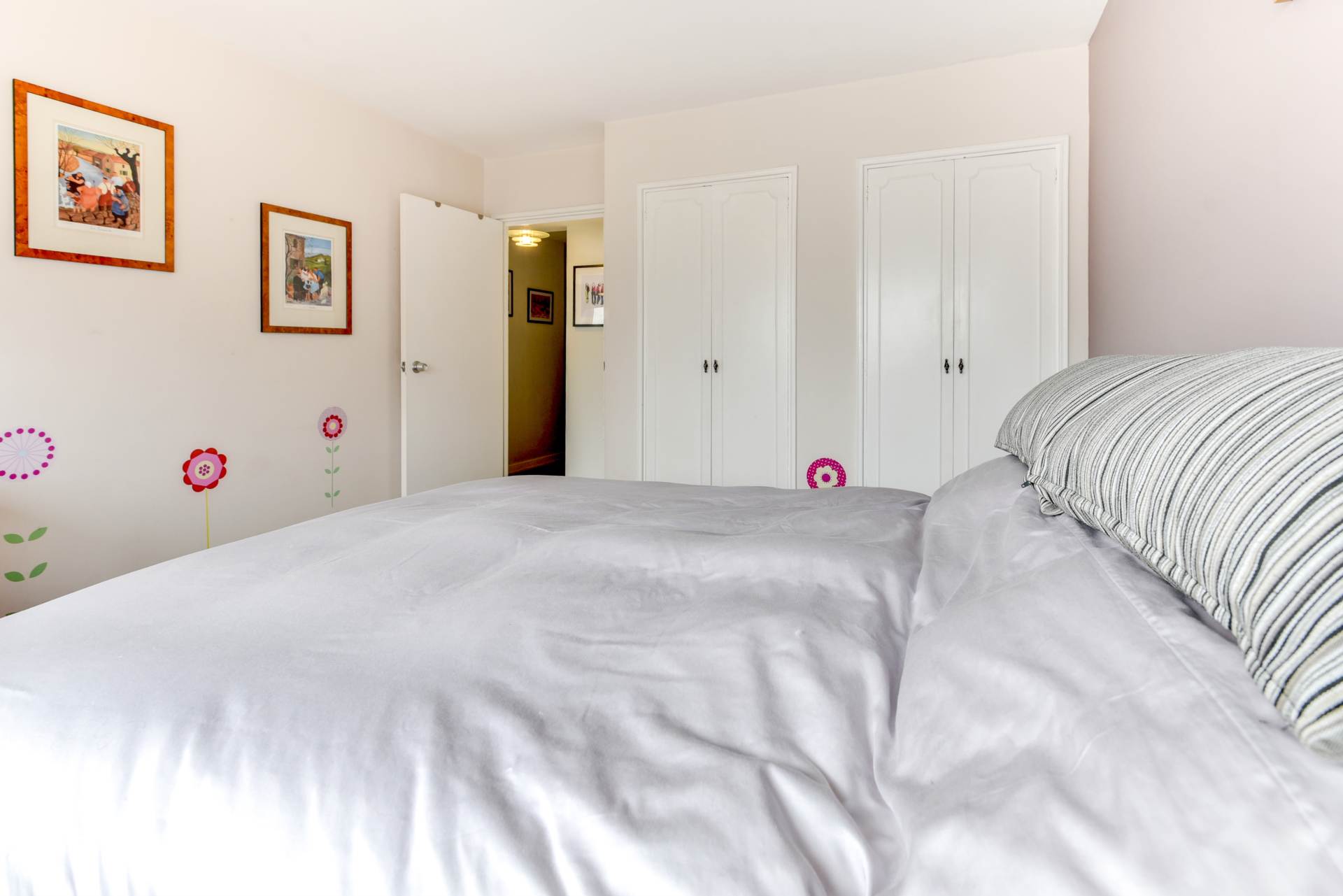 Grand Avenue, Hove, Image 9