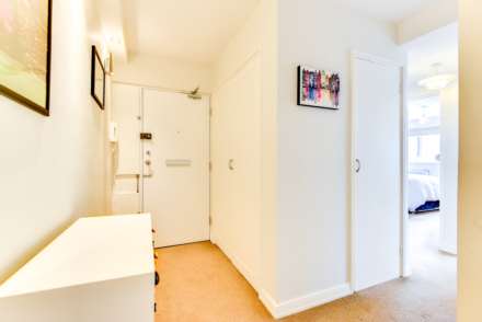 Grand Avenue, Hove, Image 15