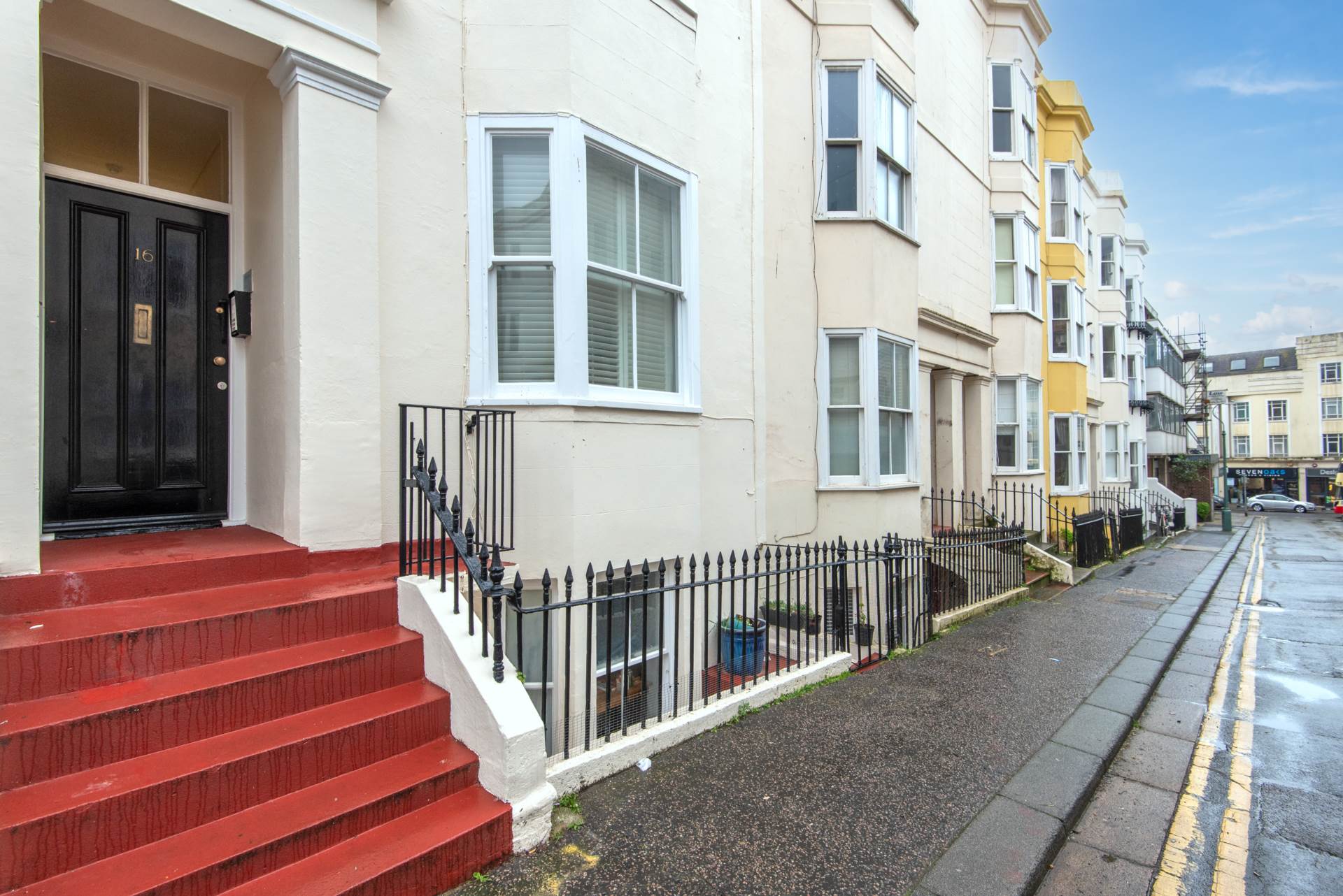 Lansdowne Street, Hove, Image 15