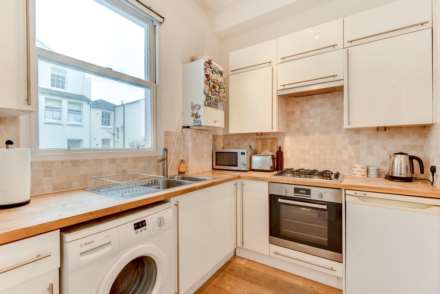 Lansdowne Street, Hove, Image 3