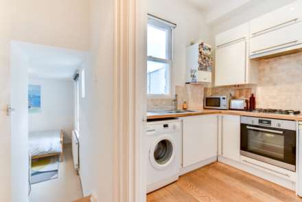 Lansdowne Street, Hove, Image 9