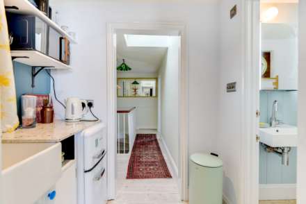 Hampton Place, Brighton, Image 9