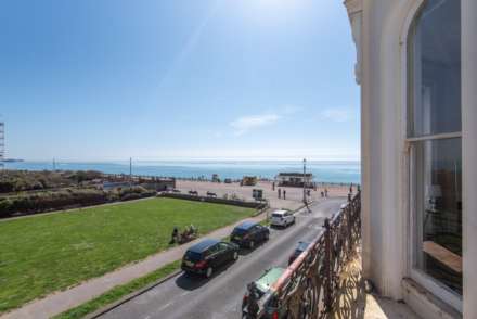 Medina Terrace, Hove, Image 20