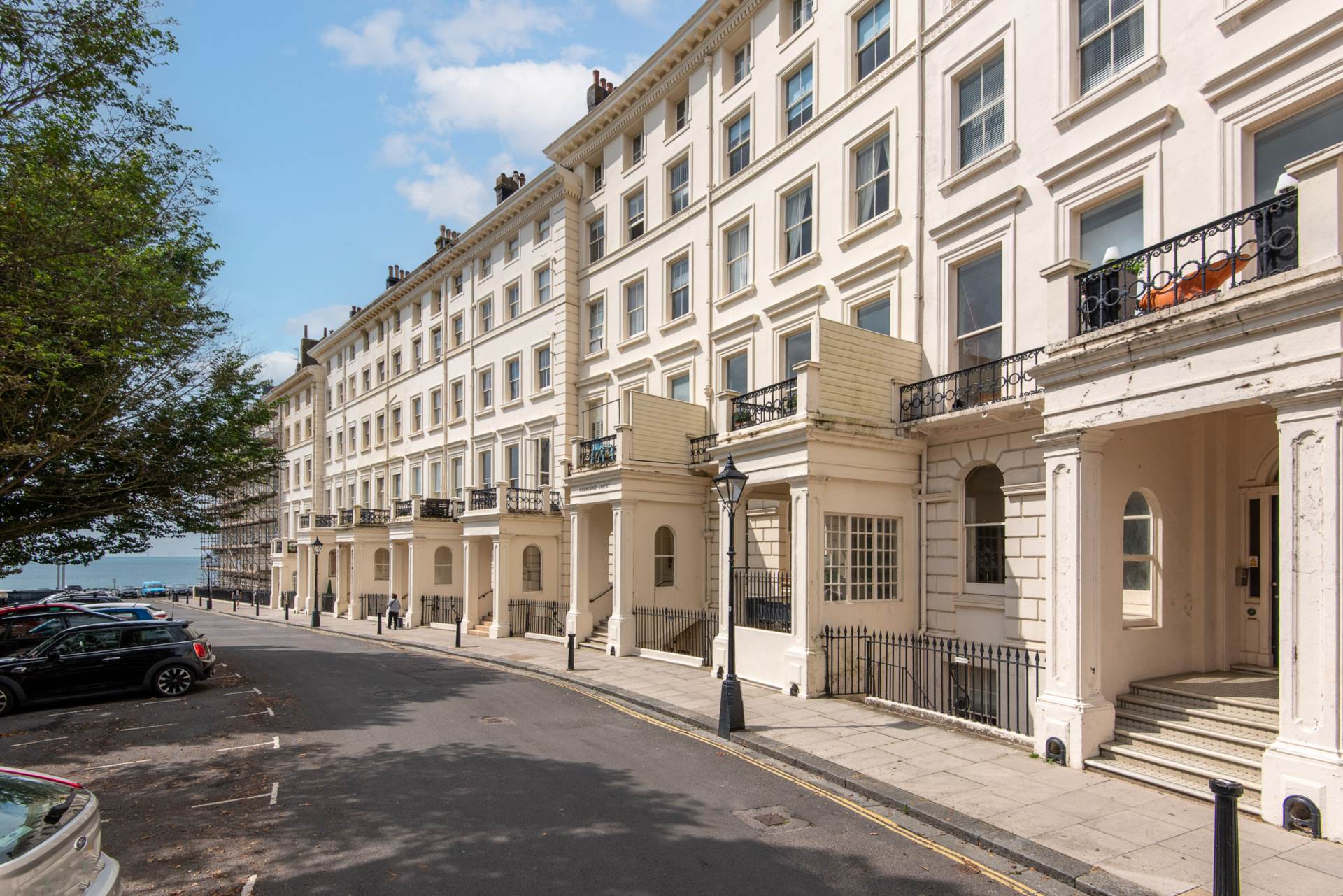 Crescent Court, Adelaide Crescent, Hove, Image 2