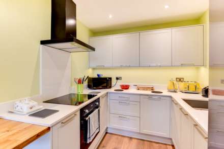 Crescent Court, Adelaide Crescent, Hove, Image 18