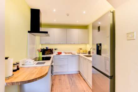 Crescent Court, Adelaide Crescent, Hove, Image 5
