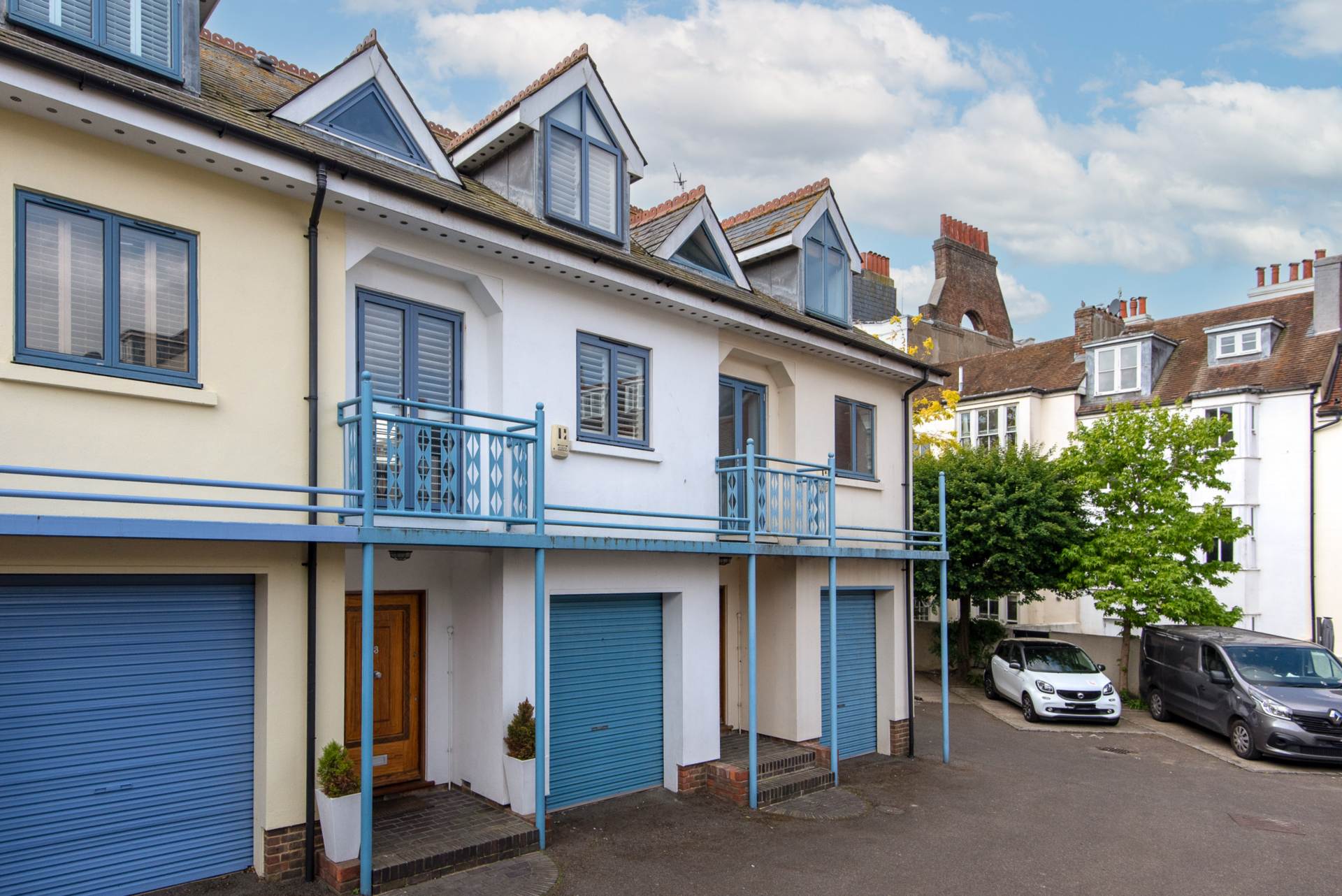 Parochial Mews, Princes Street, Image 26