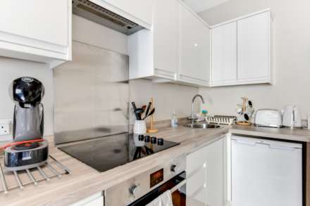Brunswick Road, Hove, Image 13