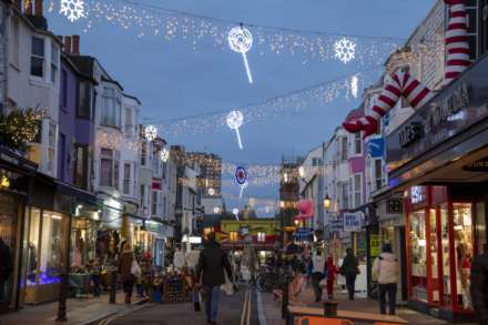 Alice Close, Hove, Image 32