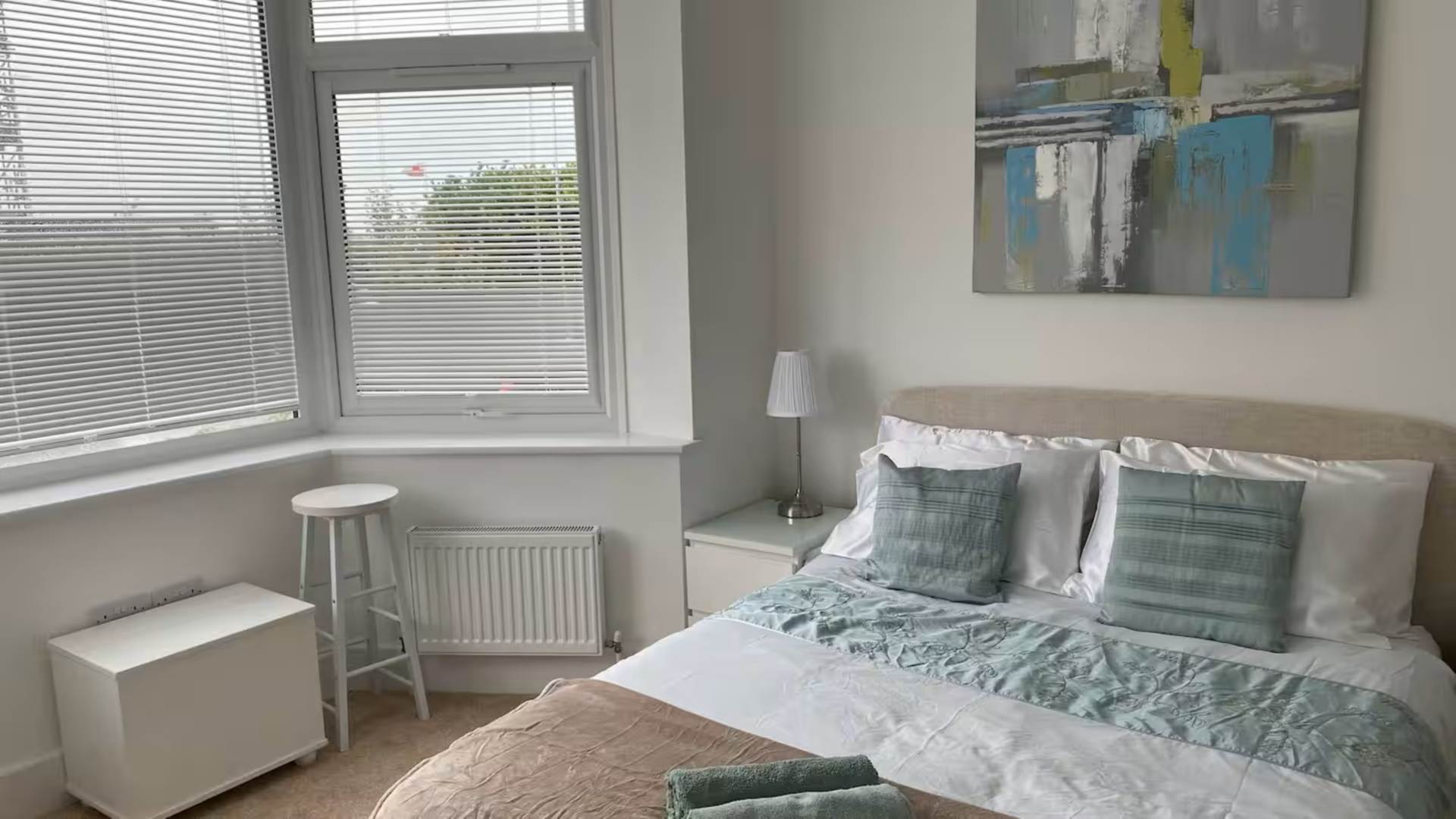 Brighton Road, Worthing, Image 15