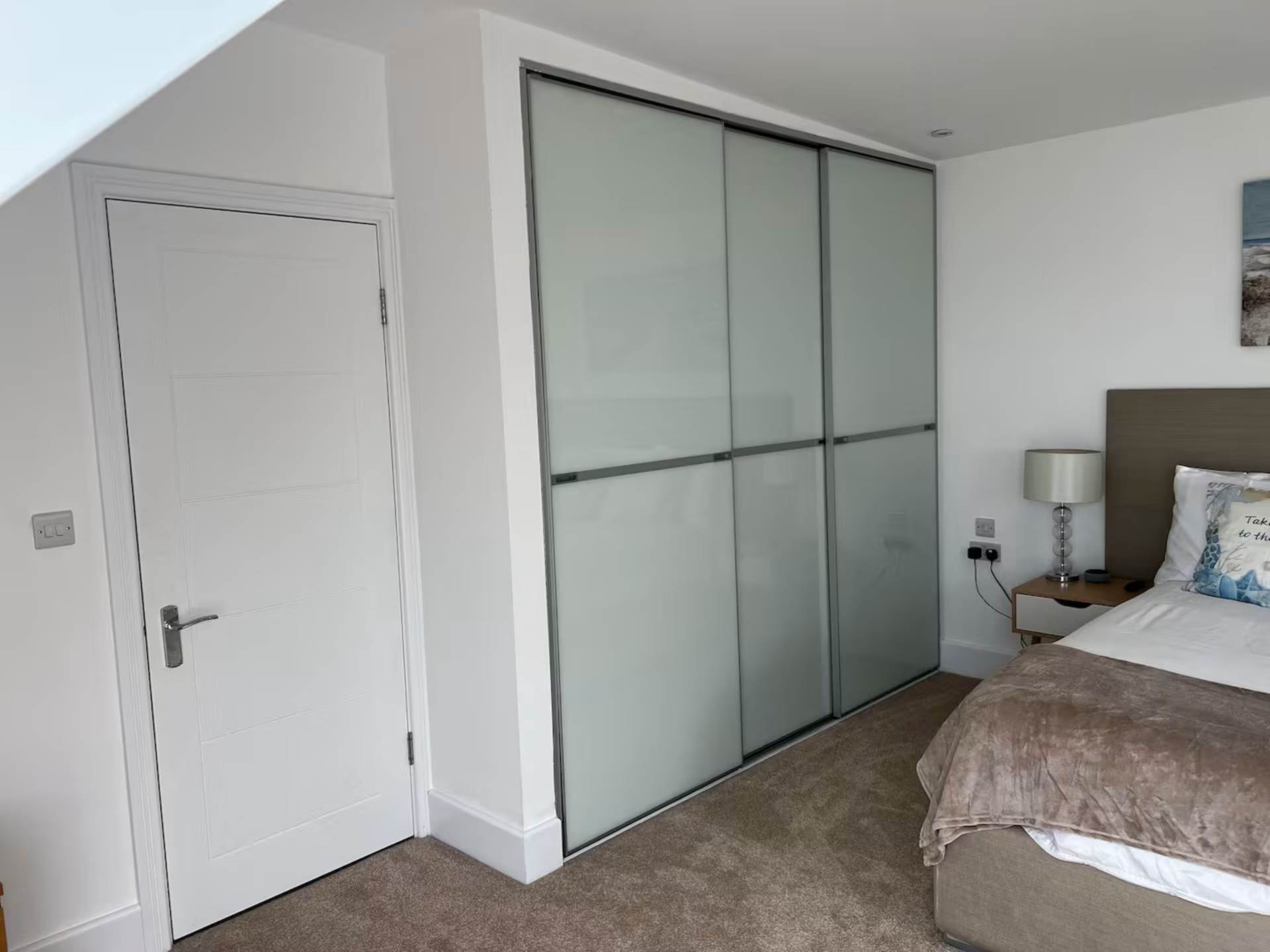 Brighton Road, Worthing, Image 17