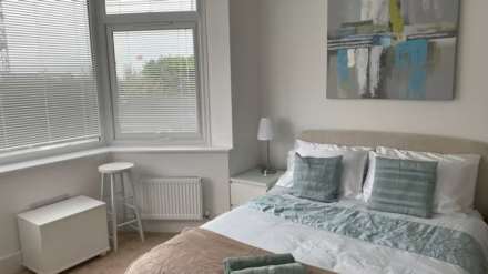 Brighton Road, Worthing, Image 15