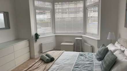 Brighton Road, Worthing, Image 16