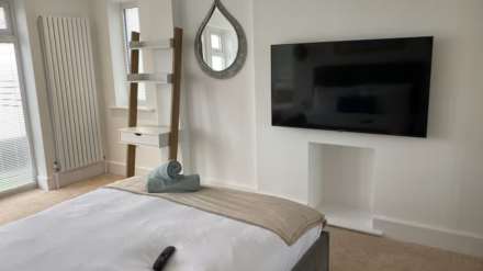 Brighton Road, Worthing, Image 8