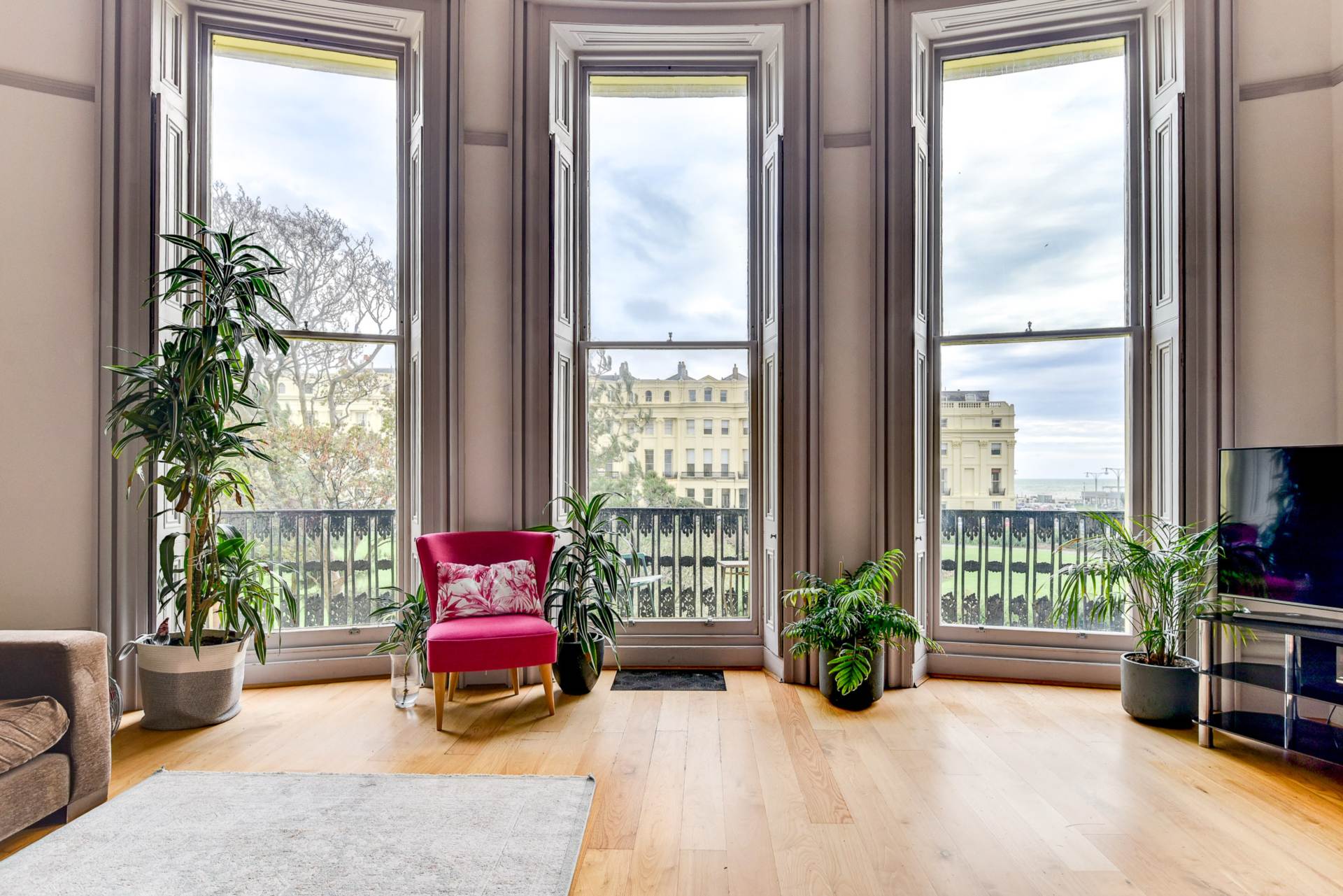 Brunswick Square, Hove, Image 3