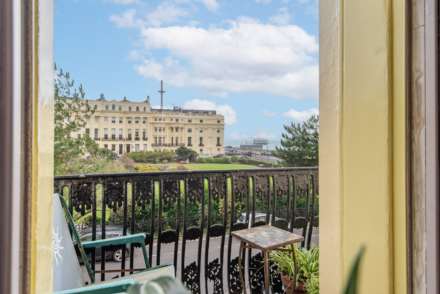 Brunswick Square, Hove, Image 2