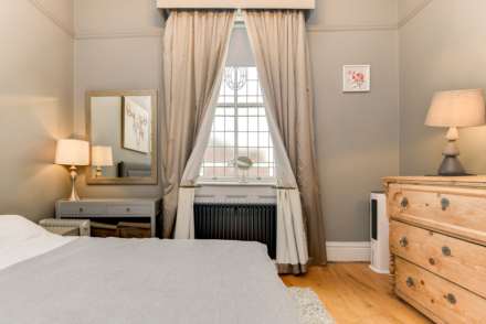 Brunswick Square, Hove, Image 7