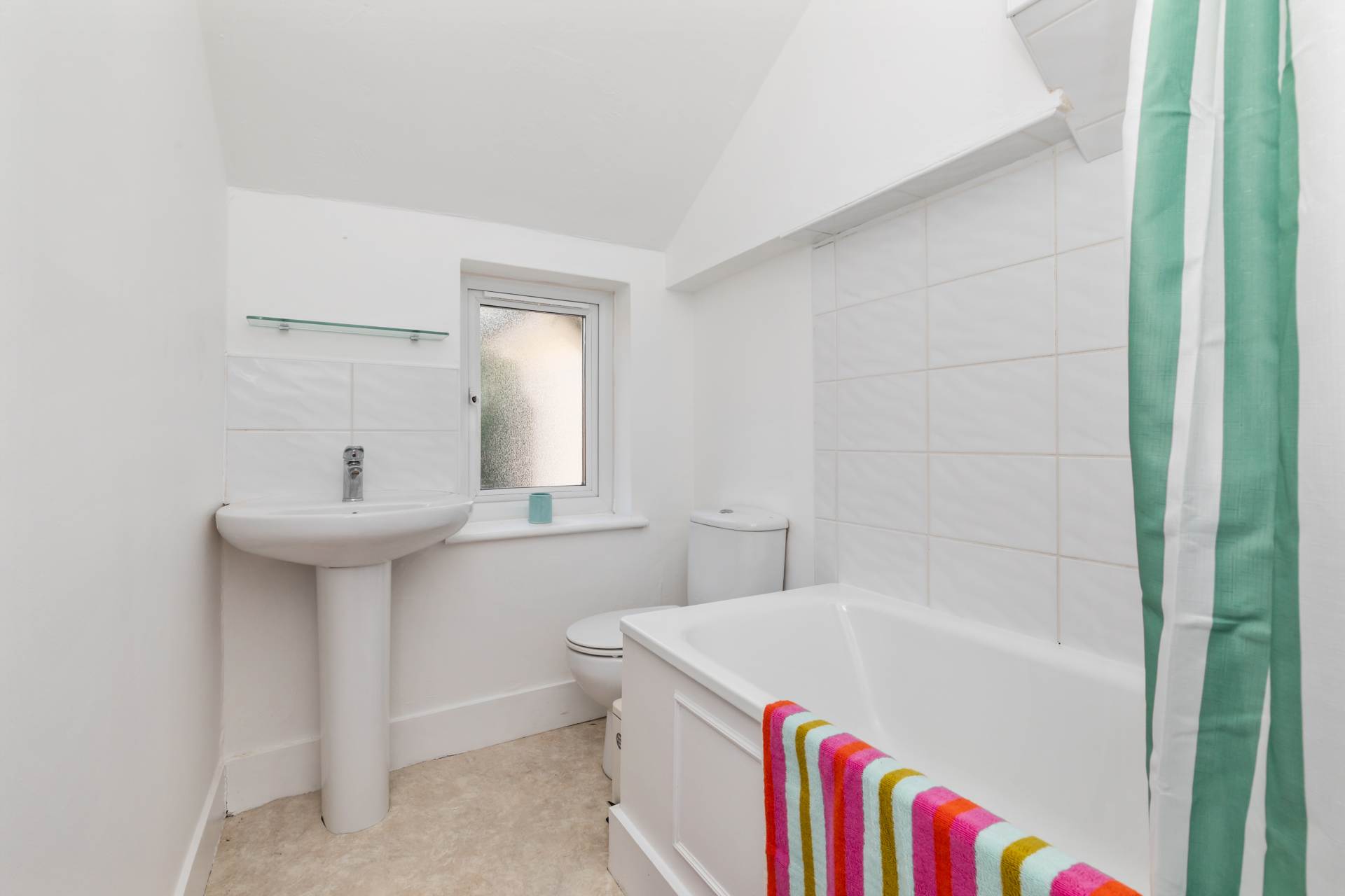 Byron Road, Worthing, Image 4
