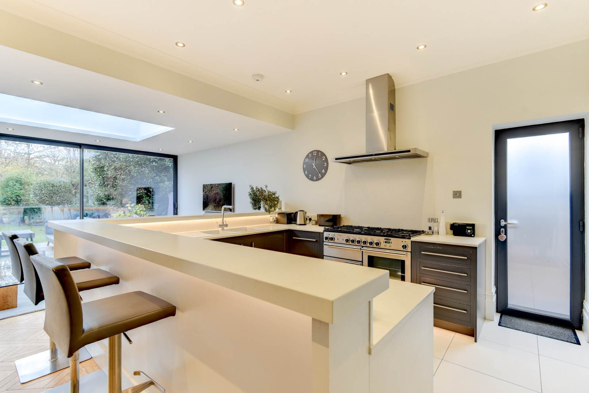 Pembroke Avenue, Hove, Image 3