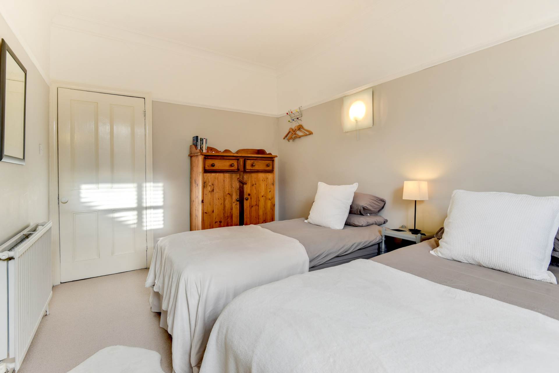 Pembroke Avenue, Hove, Image 40