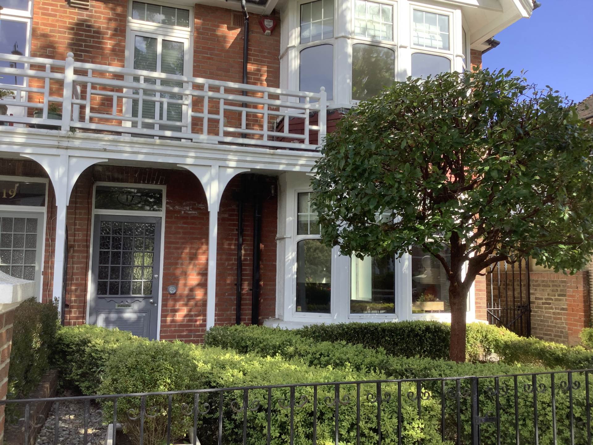 Pembroke Avenue, Hove, Image 50