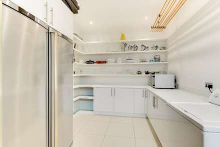 Pembroke Avenue, Hove, Image 16