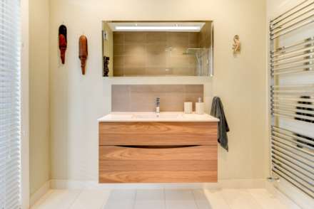 Pembroke Avenue, Hove, Image 47