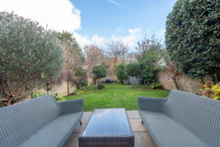 Pembroke Avenue, Hove, Image 51