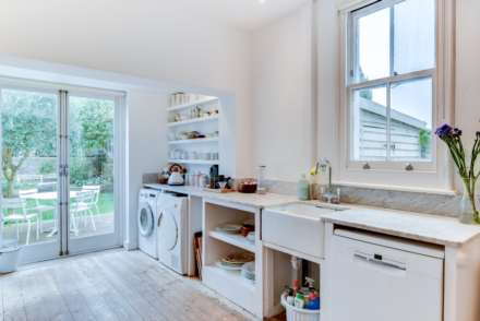 Walsingham Road, Hove, Image 12