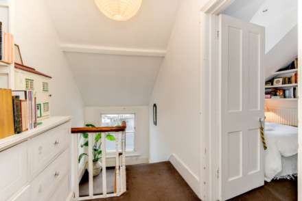 Walsingham Road, Hove, Image 16