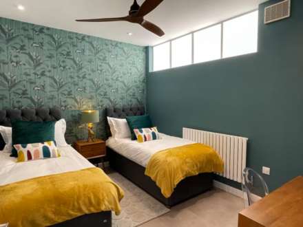 Eaton Grove, Hove, Image 14