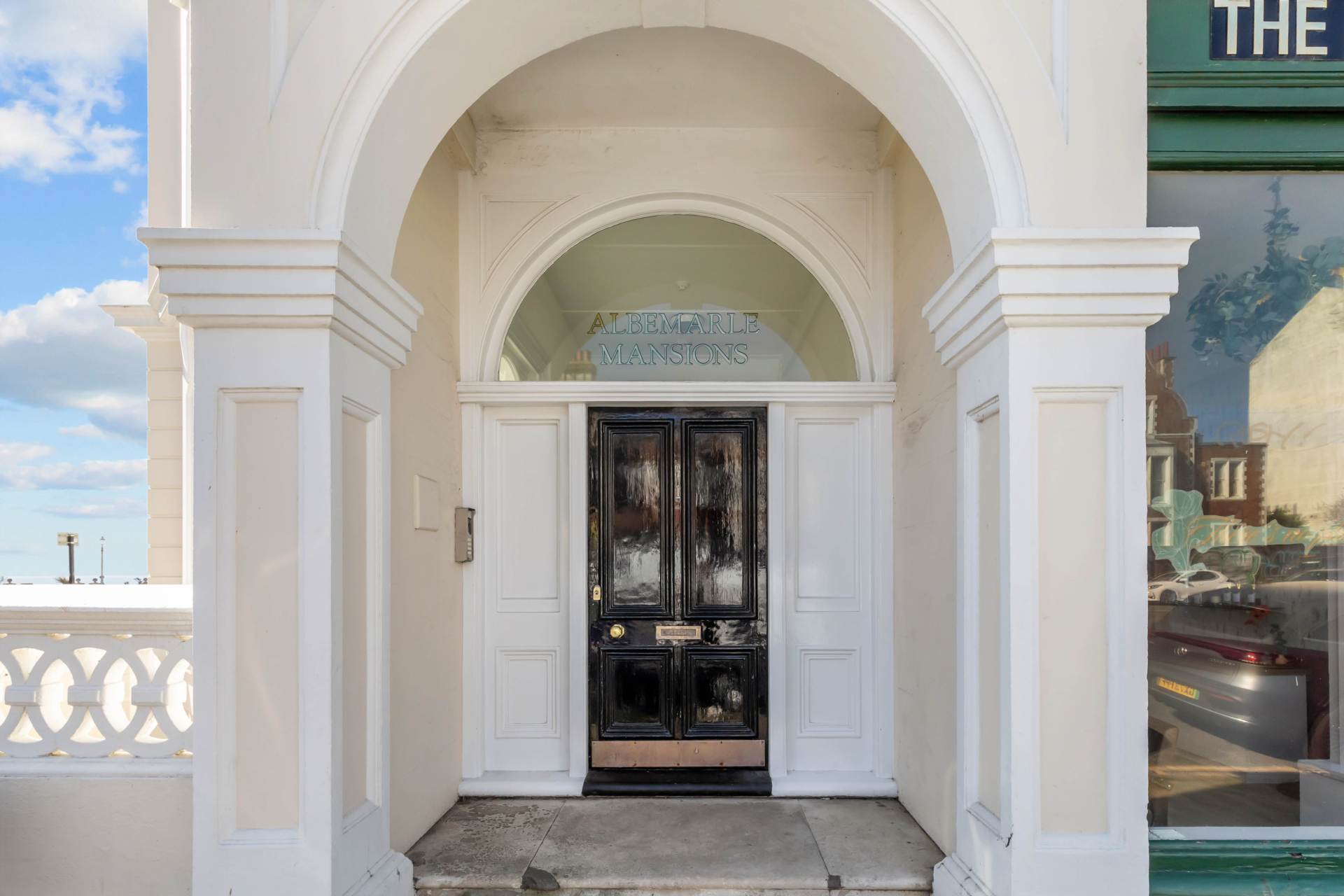 Albermarle Mansions, Victoria Terrace, Hove, Image 13