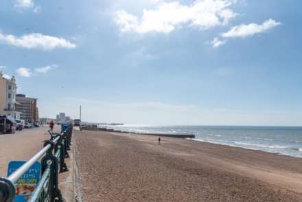 Albermarle Mansions, Victoria Terrace, Hove, Image 18