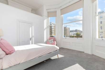 Albermarle Mansions, Victoria Terrace, Hove, Image 5