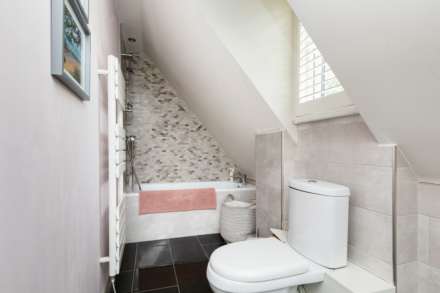 Elm Close, Hove, Image 13