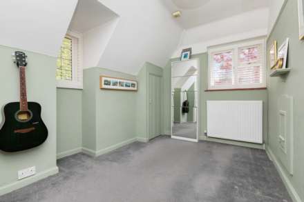Elm Close, Hove, Image 16