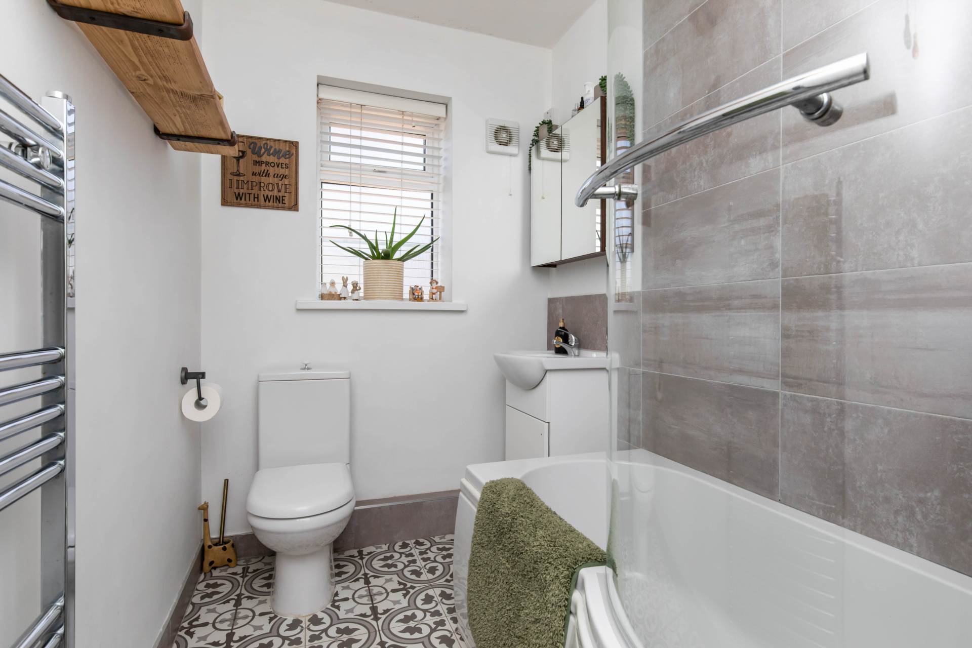 Shirley Drive, Worthing, Image 5