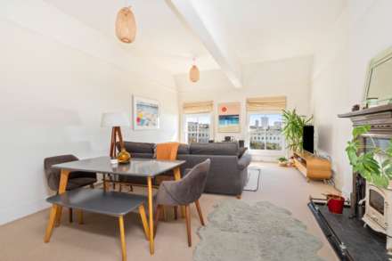 Adelaide Crescent, Hove, Image 12