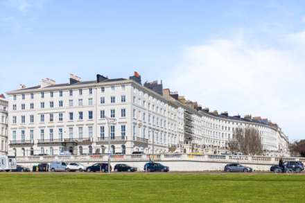 Adelaide Crescent, Hove, Image 17